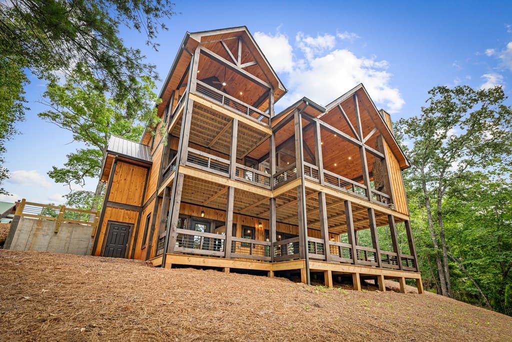 32 Hope Drive, Blue Ridge GA 30513 - Photo