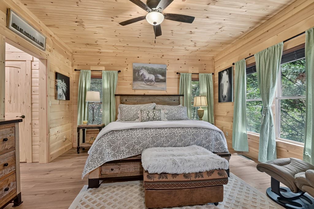246 Uphill Road, Blue Ridge GA 30513 - Photo
