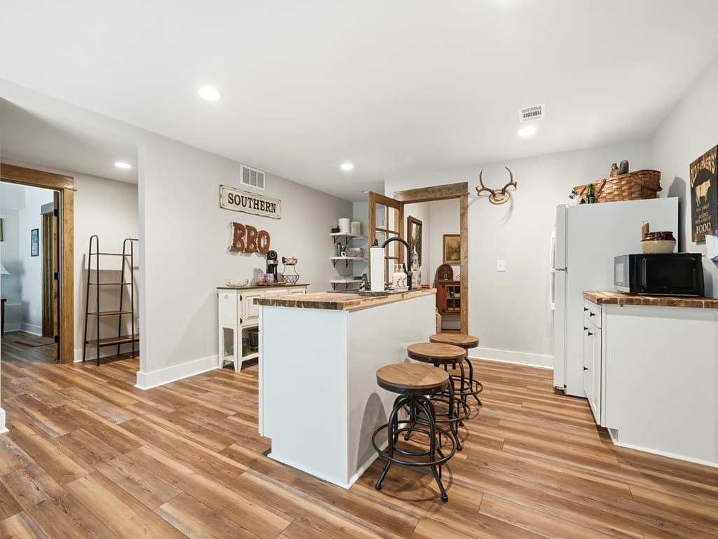 214 Kelly Lane, Ellijay GA 30540 - Photo