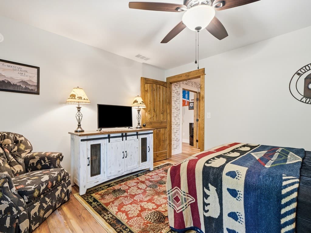 214 Kelly Lane, Ellijay GA 30540 - Photo