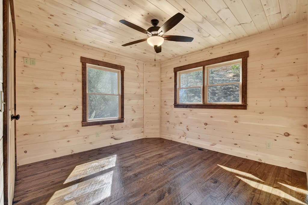811 Mangums Trail, Blue Ridge GA 30513 - Photo