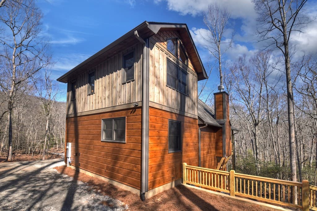 811 Mangums Trail, Blue Ridge GA 30513 - Photo