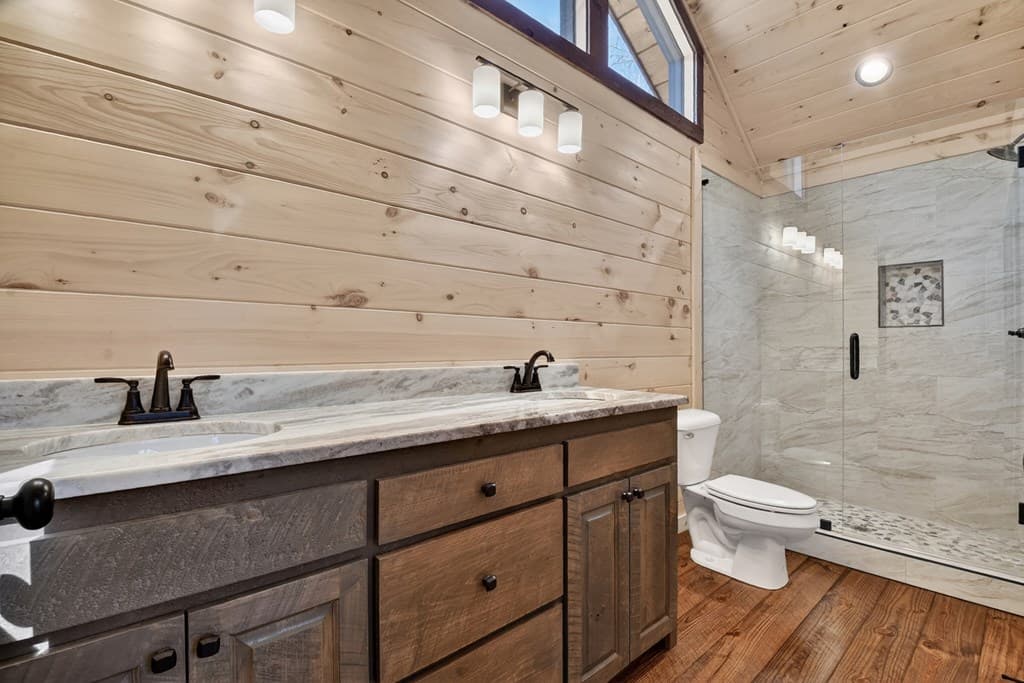 811 Mangums Trail, Blue Ridge GA 30513 - Photo