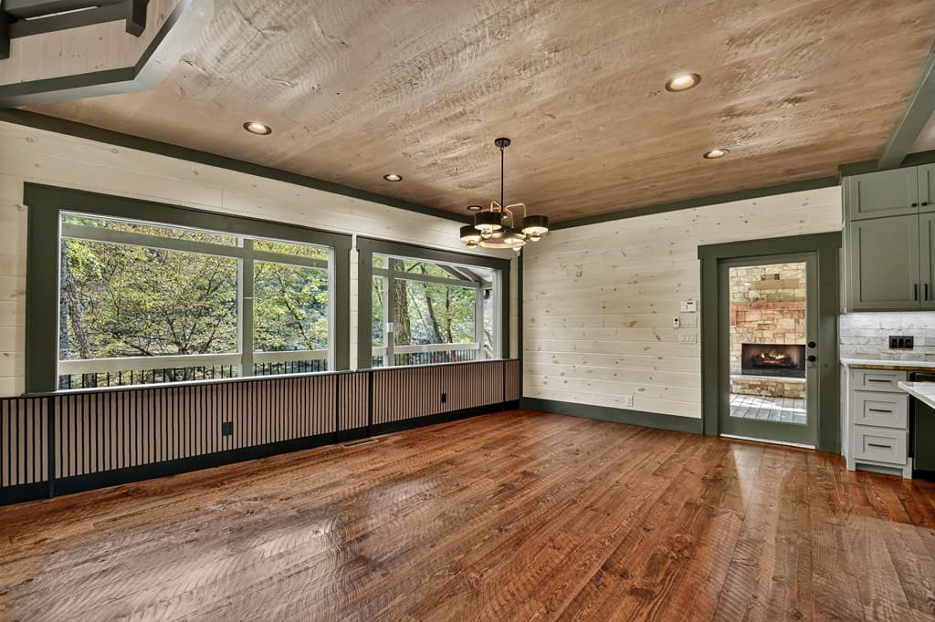 577 Blackberry Drive, Mineral Bluff GA 30559 - Photo