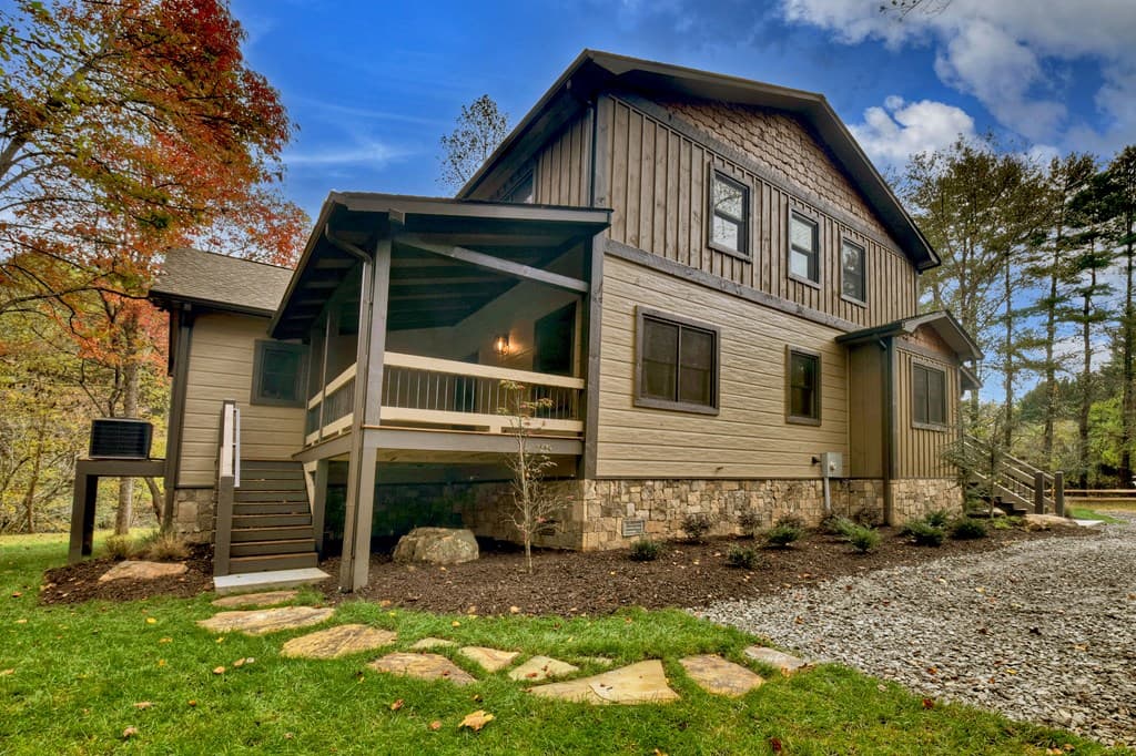 577 Blackberry Drive, Mineral Bluff GA 30559 - Photo
