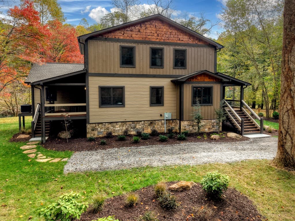 577 Blackberry Drive, Mineral Bluff GA 30559 - Photo