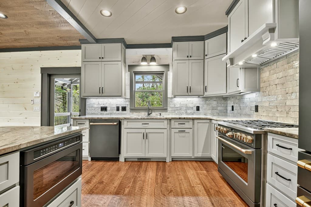 577 Blackberry Drive, Mineral Bluff GA 30559 - Photo