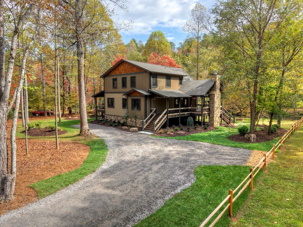 577 Blackberry Drive, Mineral Bluff GA 30559 - Photo