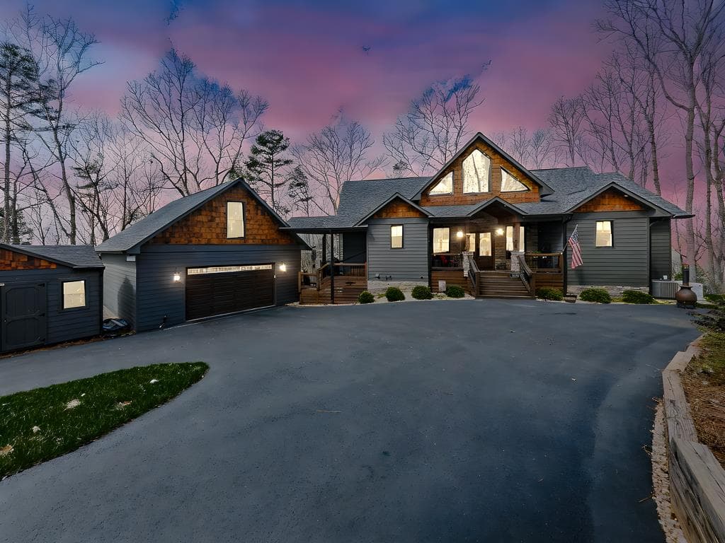208 Weeks Drive, Ellijay GA 30540 - Photo