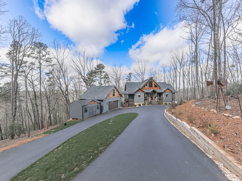 208 Weeks Drive, Ellijay GA 30540 - Photo