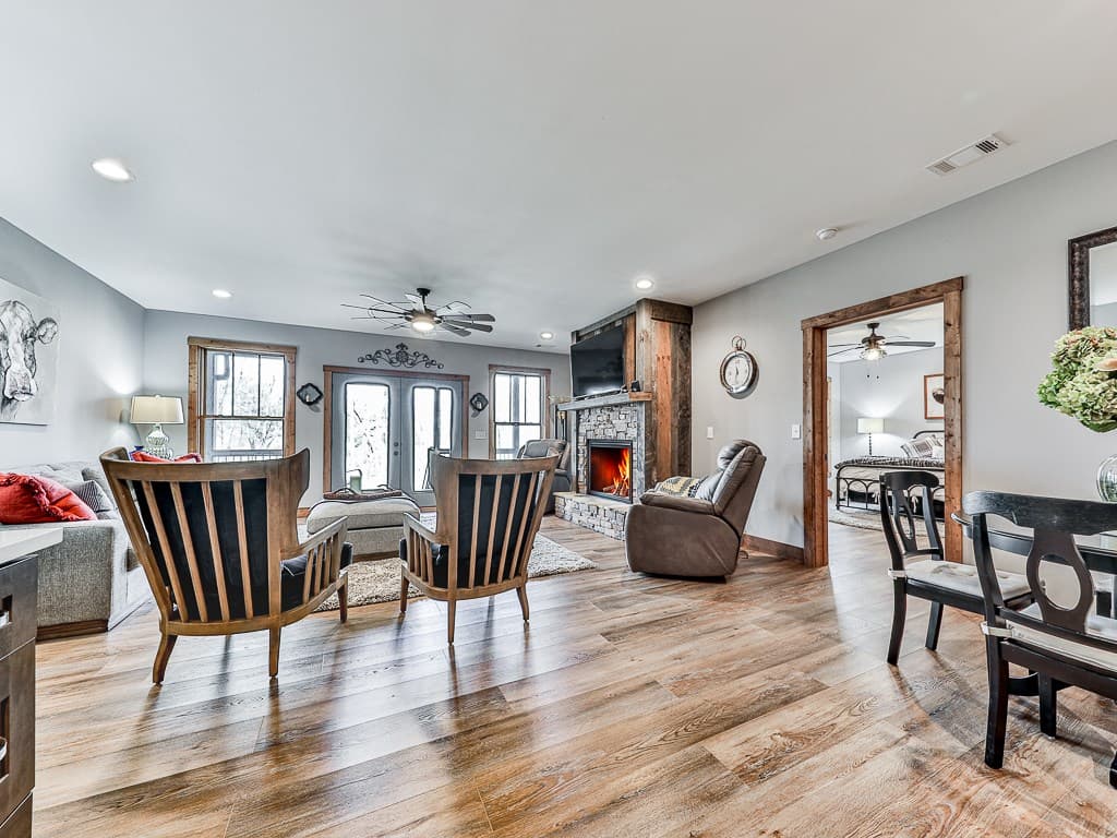 208 Weeks Drive, Ellijay GA 30540 - Photo