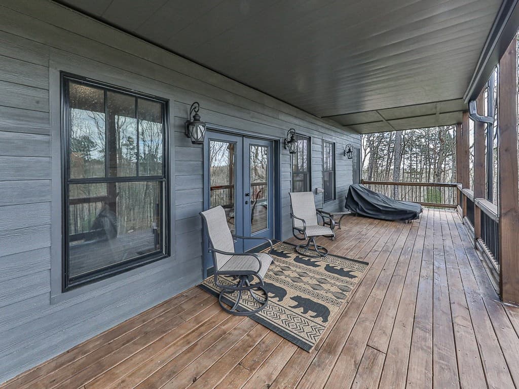 208 Weeks Drive, Ellijay GA 30540 - Photo
