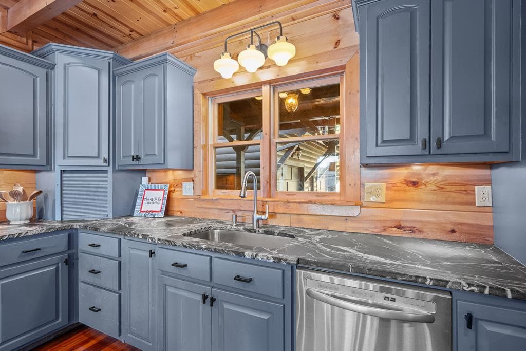 5 Emerald Point, Blairsville GA 30512 - Photo