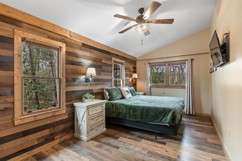 162 Little Falls Drive, Mineral Bluff GA 30559 - Photo