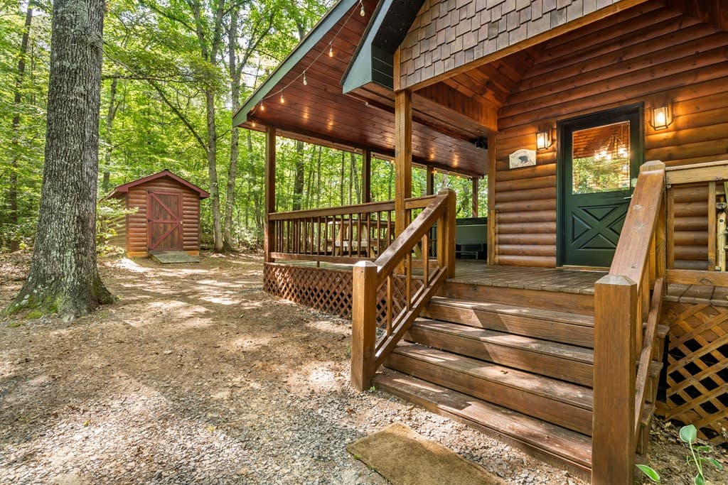 162 Little Falls Drive, Mineral Bluff GA 30559 - Photo