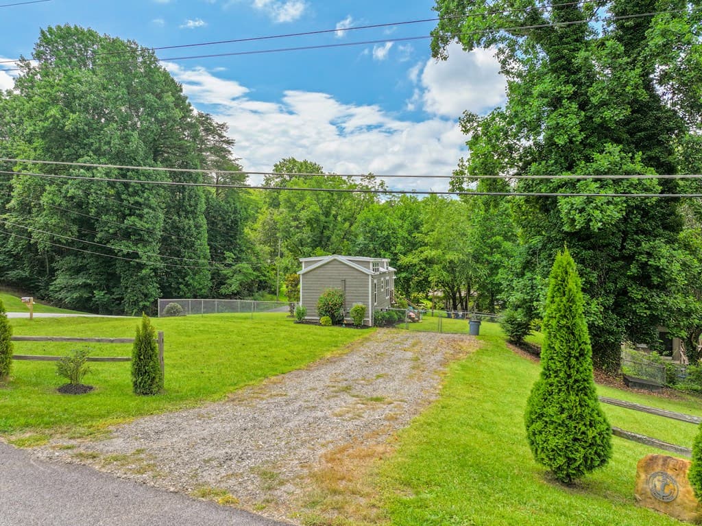 1685 Chatuge Shores, Hiawassee GA 30546 - Photo