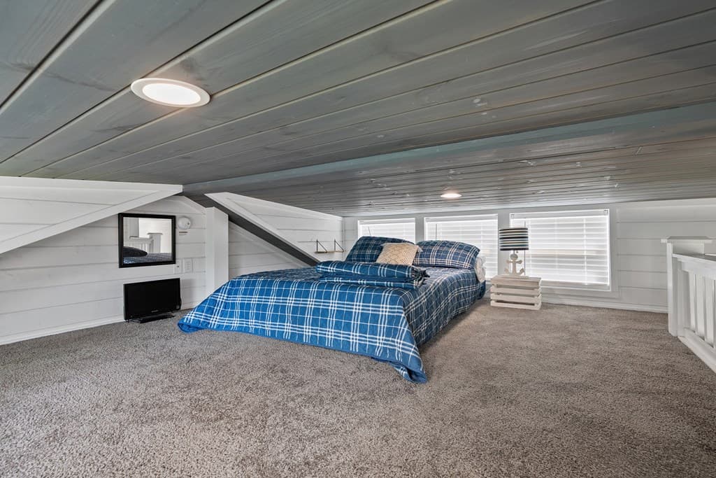 1685 Chatuge Shores, Hiawassee GA 30546 - Photo