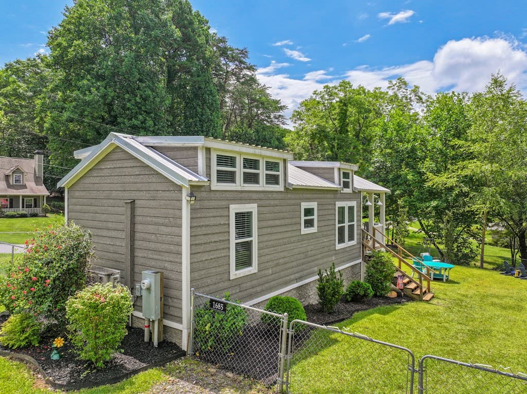 1685 Chatuge Shores, Hiawassee GA 30546 - Photo