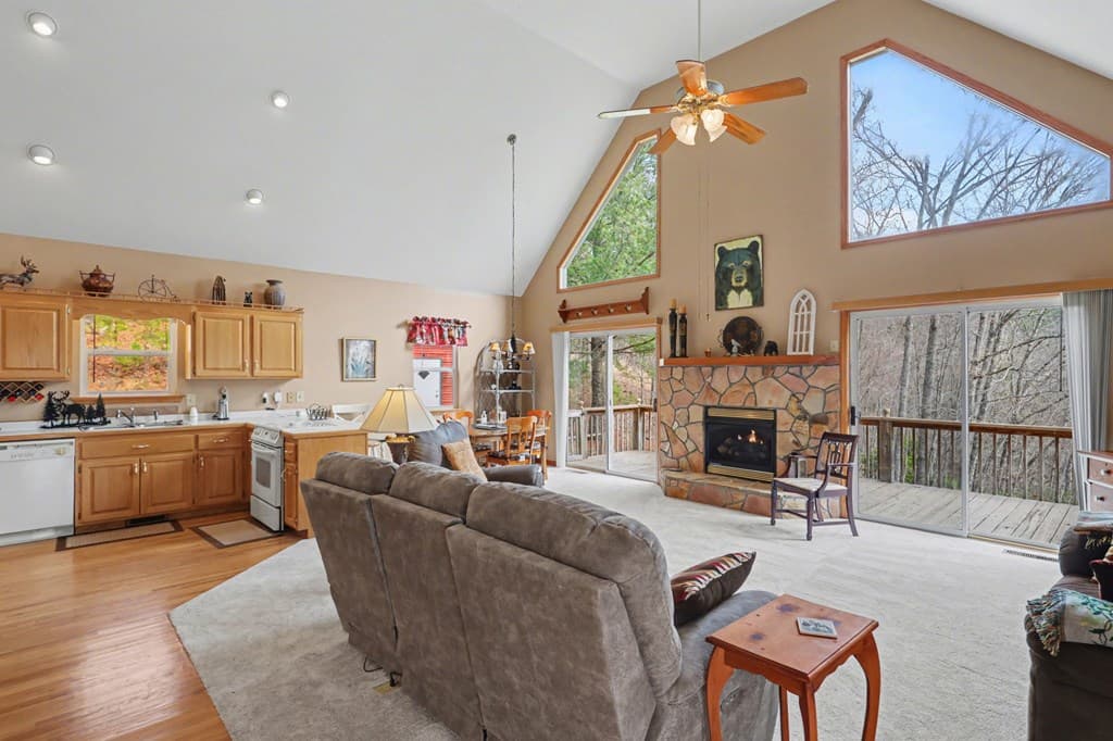 116 Wildwood Road, Young Harris GA 30582 - Photo
