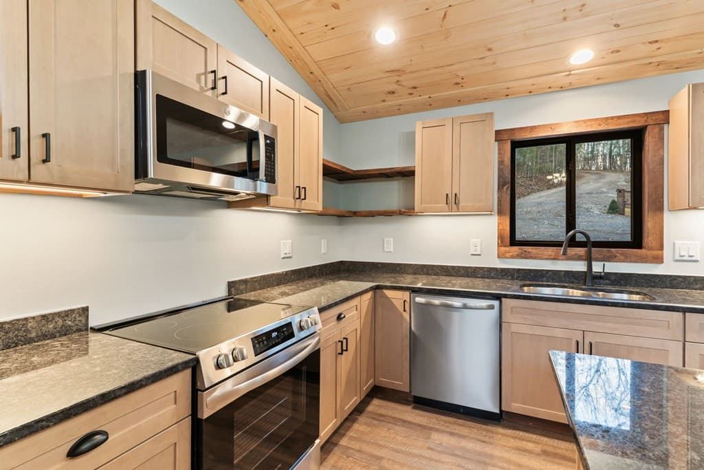 307 Ross Road, Mineral Bluff GA 30559 - Photo