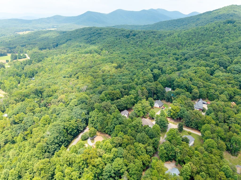 277 Tracy Street, Blairsville GA 30512 - Photo