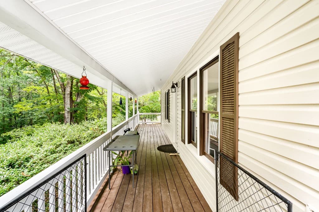277 Tracy Street, Blairsville GA 30512 - Photo
