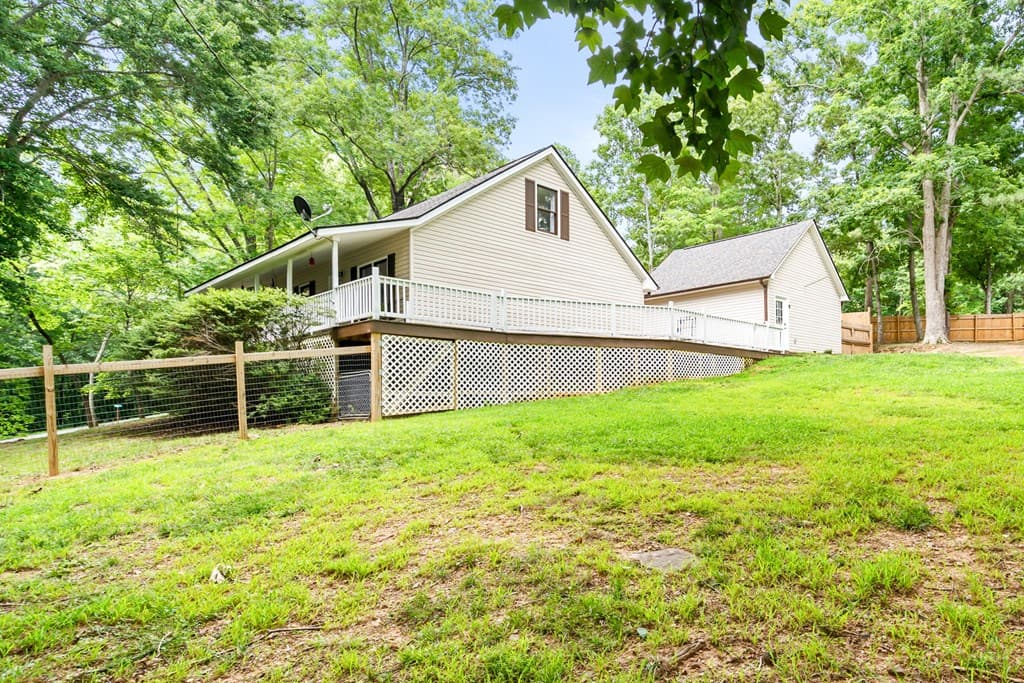277 Tracy Street, Blairsville GA 30512 - Photo