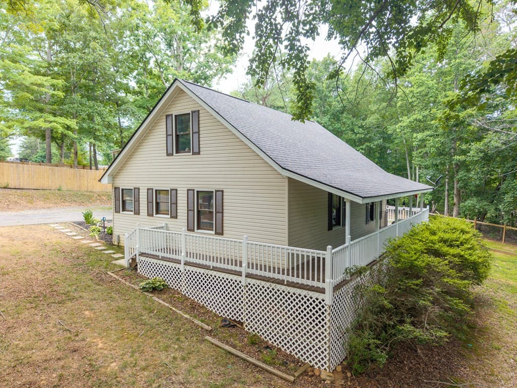 277 Tracy Street, Blairsville GA 30512 - Photo