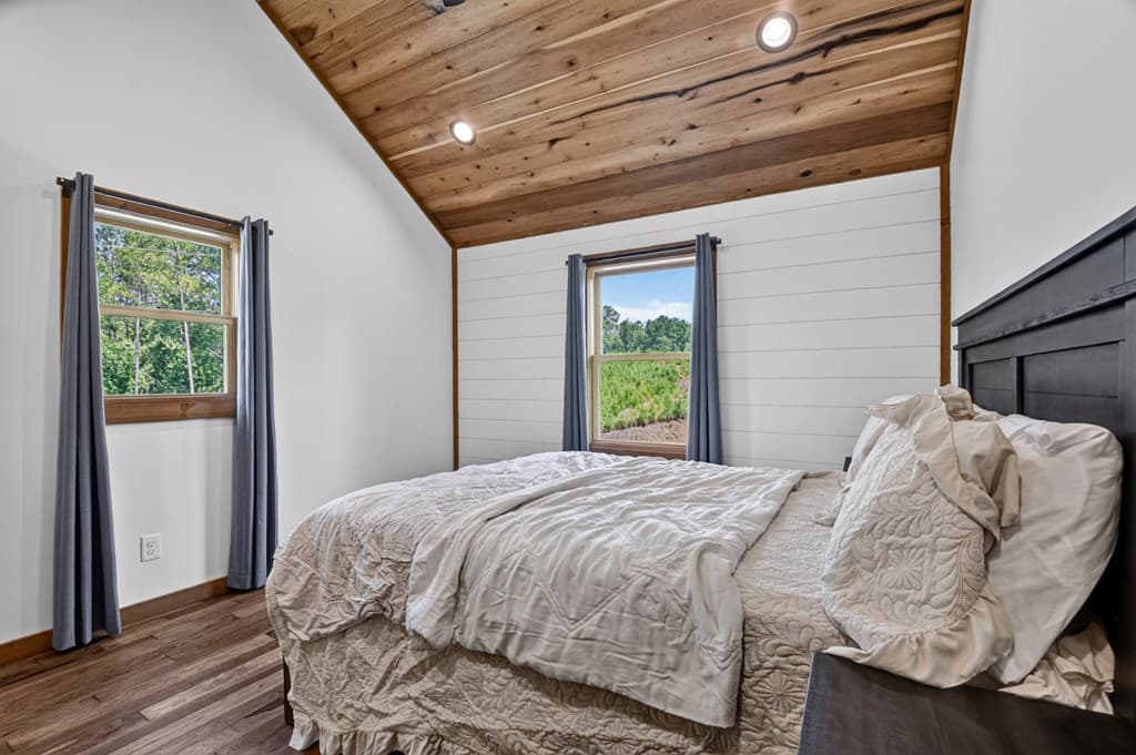 279 Shallow Water Trail, Talking Rock GA 30175 - Photo