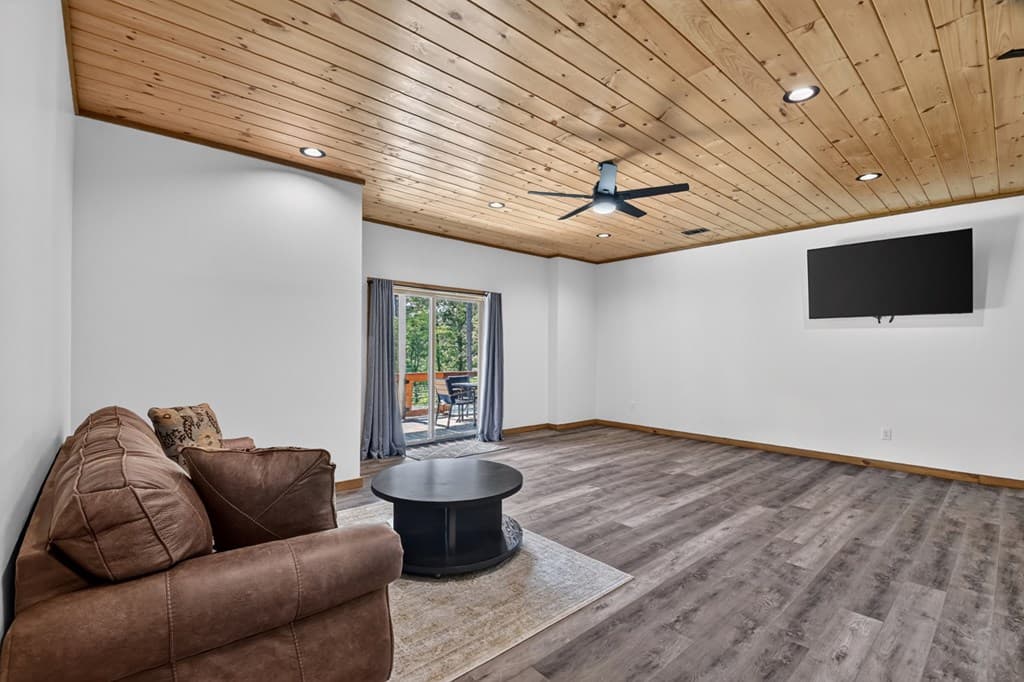 279 Shallow Water Trail, Talking Rock GA 30175 - Photo