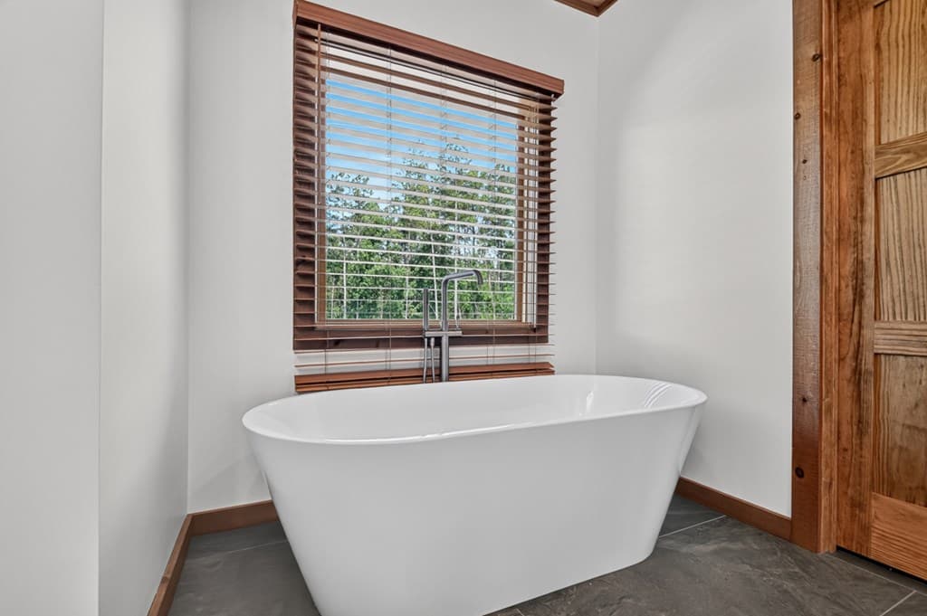 279 Shallow Water Trail, Talking Rock GA 30175 - Photo