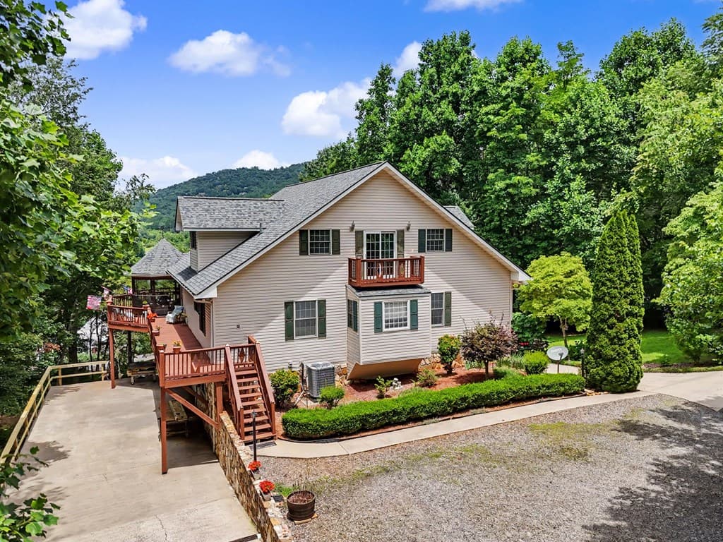 488 Dogwood Place, Hiawassee GA 30546 - Photo
