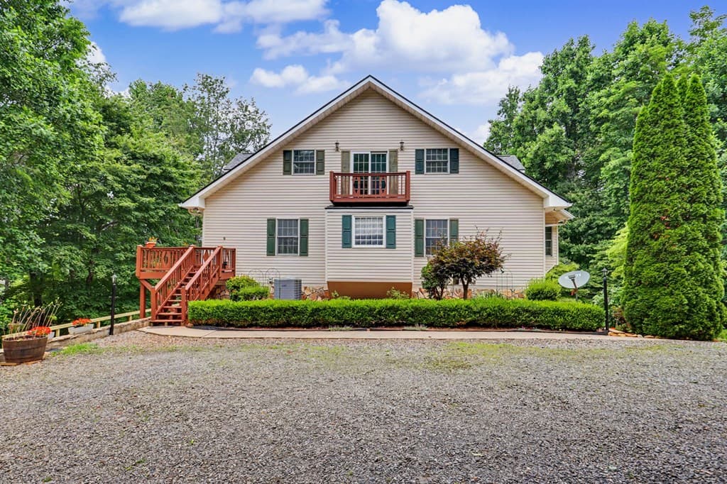 488 Dogwood Place, Hiawassee GA 30546 - Photo