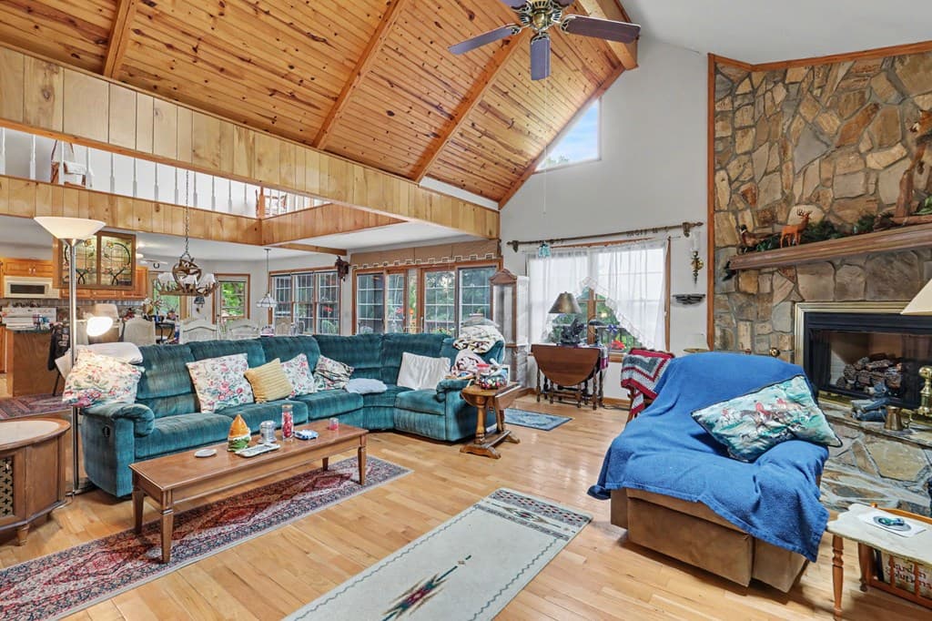 488 Dogwood Place, Hiawassee GA 30546 - Photo