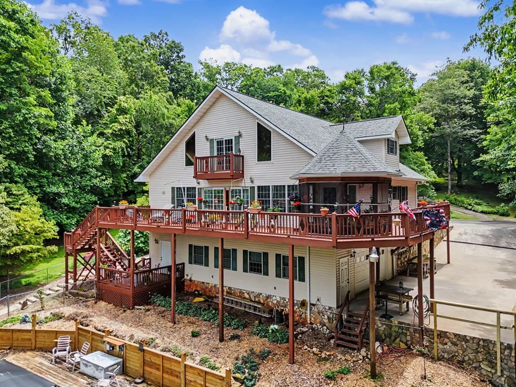 488 Dogwood Place, Hiawassee GA 30546 - Photo