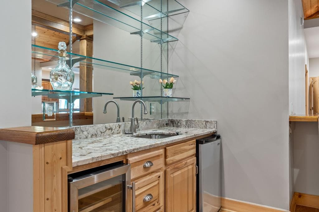 227 Dills Road, Blue Ridge GA 30513 - Photo