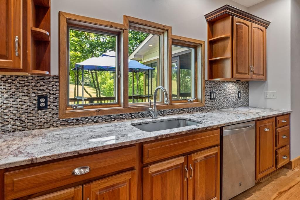 227 Dills Road, Blue Ridge GA 30513 - Photo
