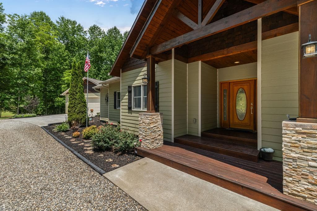 227 Dills Road, Blue Ridge GA 30513 - Photo