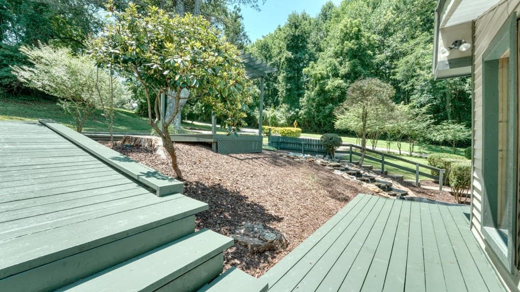 55 Chatuge Village Drive, Hayesville NC 28904 - Photo