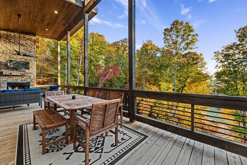 184 High Meadows Court, Morganton GA 30560 - Photo