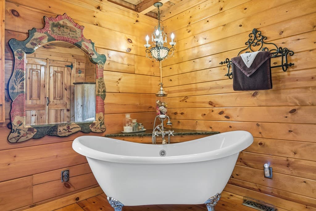 246 Adams Circle, Mineral Bluff GA 30559 - Photo
