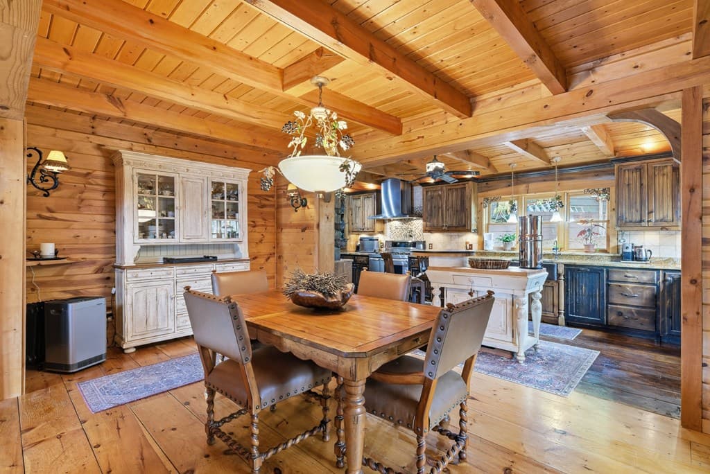246 Adams Circle, Mineral Bluff GA 30559 - Photo