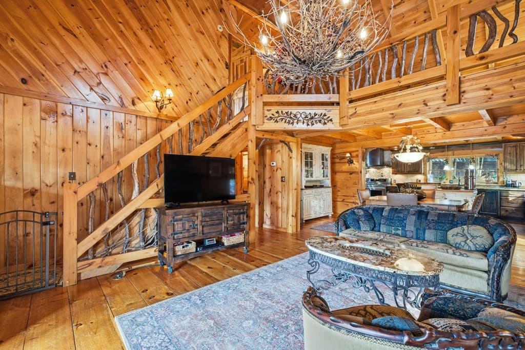 246 Adams Circle, Mineral Bluff GA 30559 - Photo