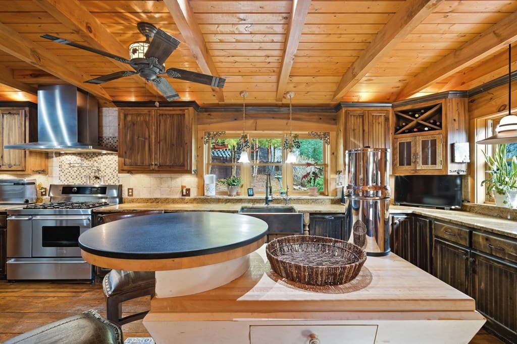 246 Adams Circle, Mineral Bluff GA 30559 - Photo