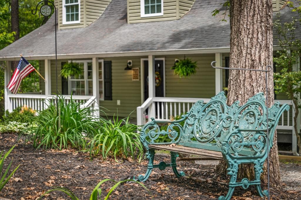 201 Minnehaha Trail, Blue Ridge GA 30513 - Photo