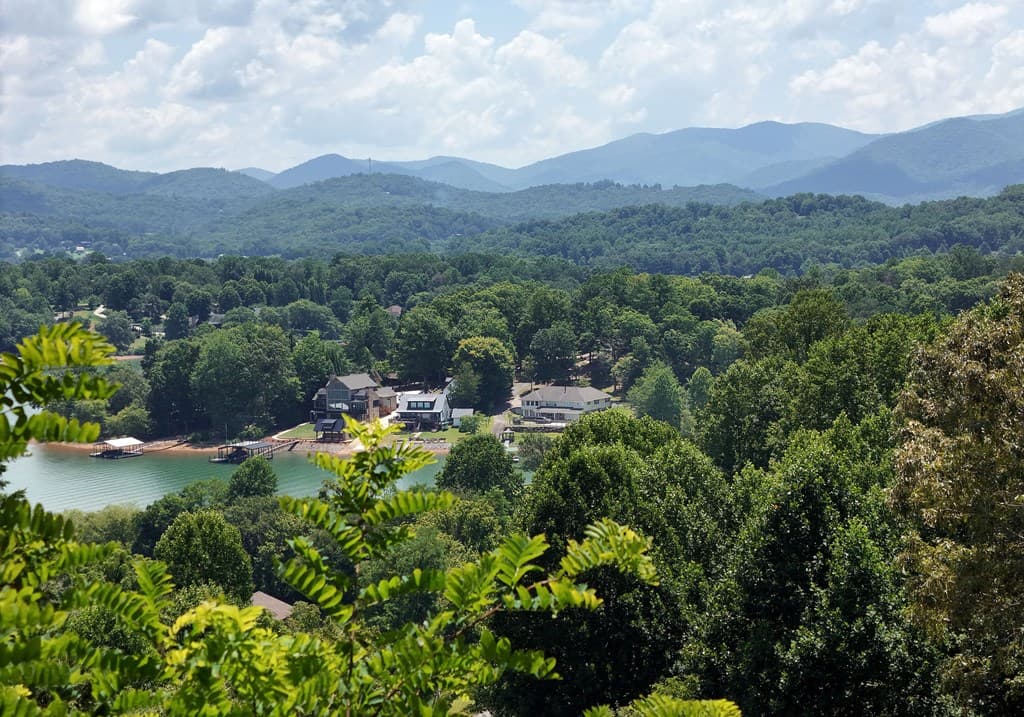 714 Mountain View Road, Hiawassee GA 30546 - Photo