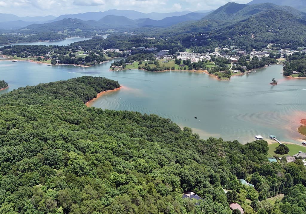 714 Mountain View Road, Hiawassee GA 30546 - Photo