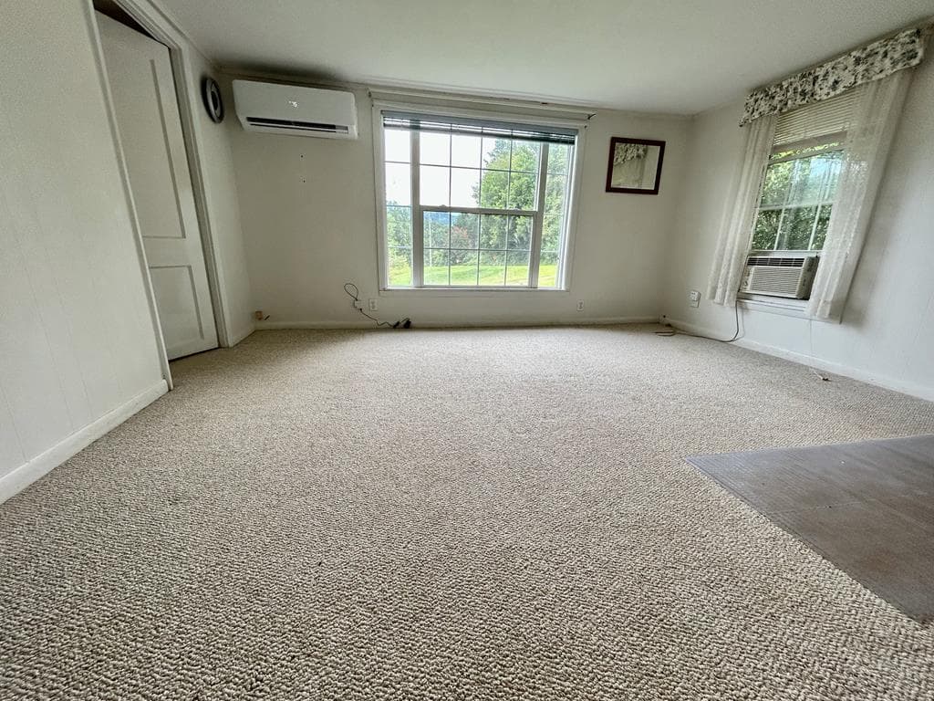 136 West Vineyard, Hayesville NC 28904 - Photo