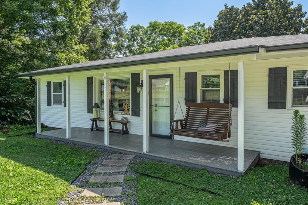 1737 Blue Ridge Drive, Blue Ridge GA 30513 - Photo
