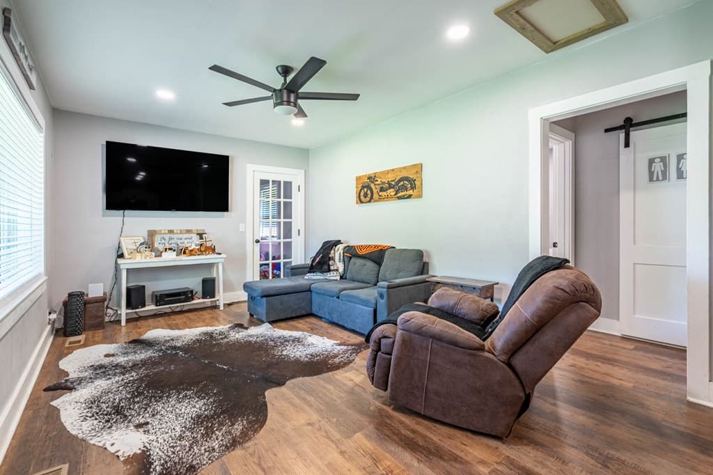 1737 Blue Ridge Drive, Blue Ridge GA 30513 - Photo